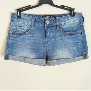 Express Jeans Relaxed Low Rise Denim Shorts